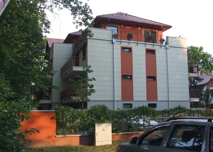 Palazzo Lejlighed Siófok