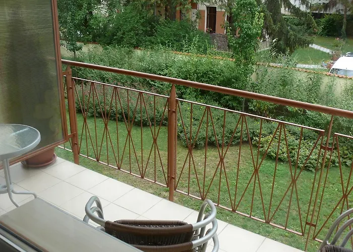 Palazzo Lejlighed Siófok